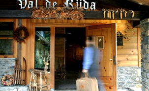 Typical and authentic mountain hotel Val de Ruda Hotel Chalet